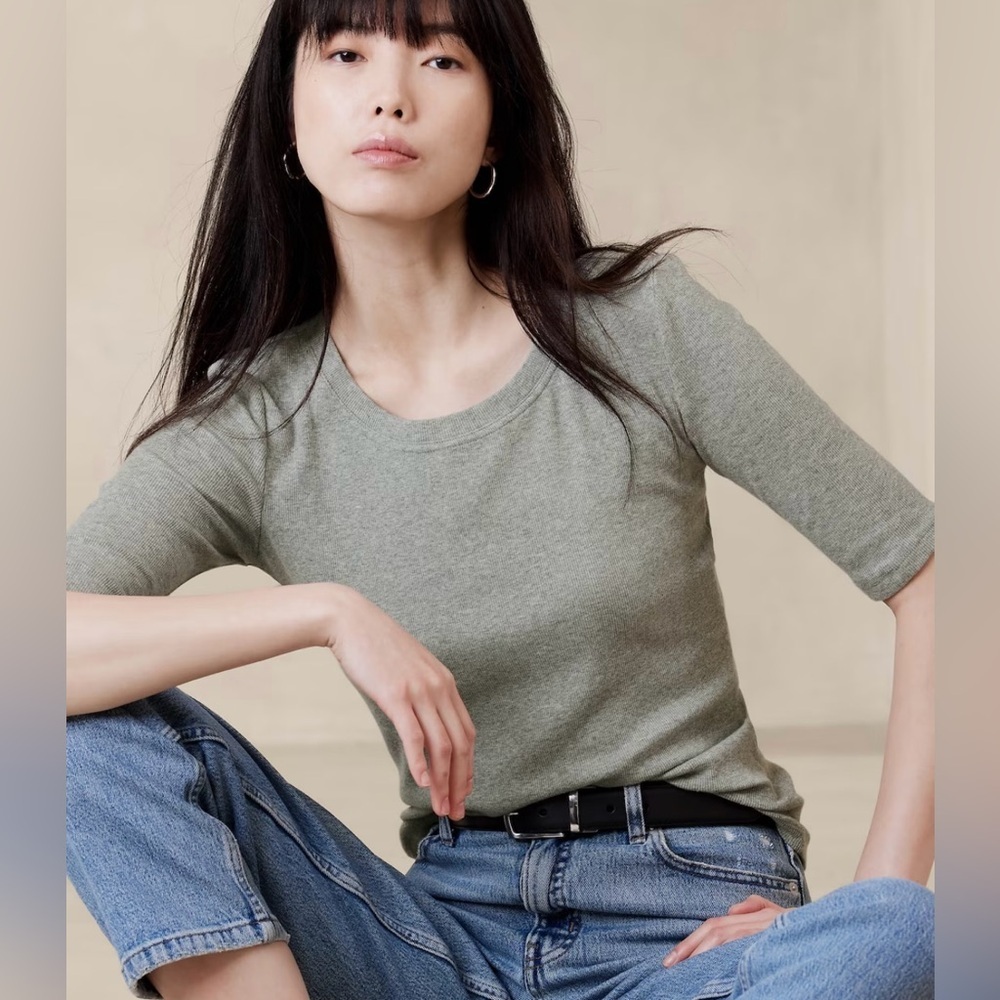 Banana Republic Crewneck Short-Sleeve Sweater